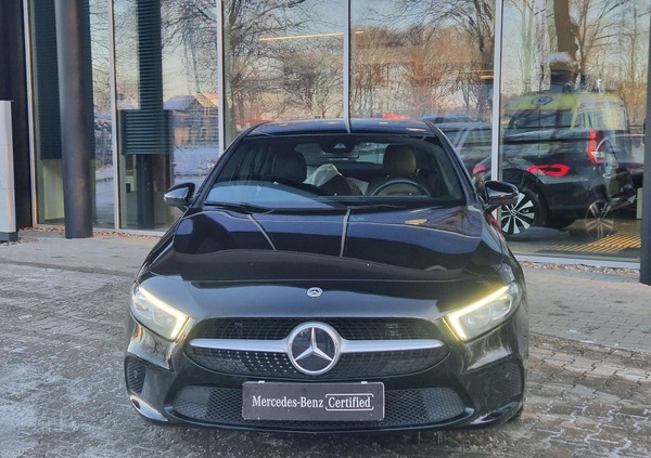 Mercedes-Benz Klasa A cena 119900 przebieg: 48018, rok produkcji 2020 z Cybinka małe 121